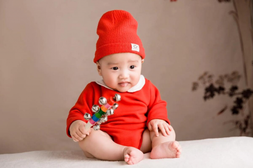 平阳3个月宝宝翻身 平阳3个月宝宝翻身